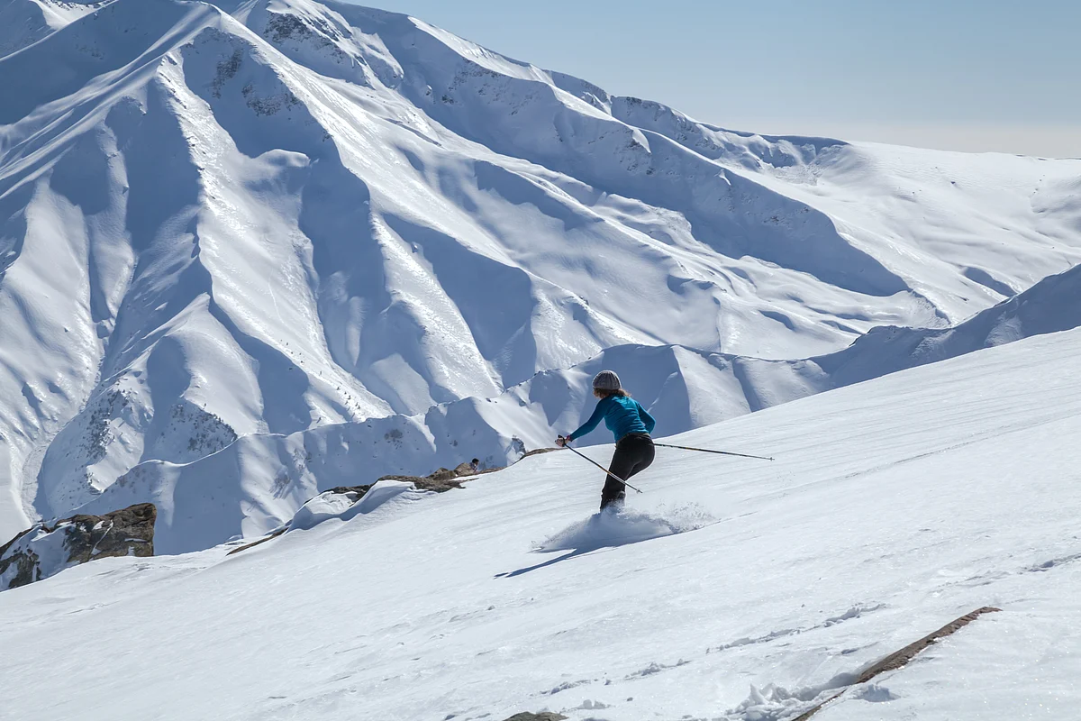 skiing
